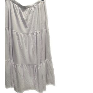 Flowy delicate long skirt Brand New Size M